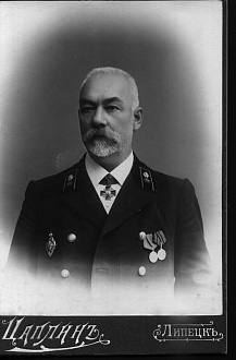 Иван Ионович Нарциссов, смотритель (директор) Липецкого духовного училища в начале 20 века.